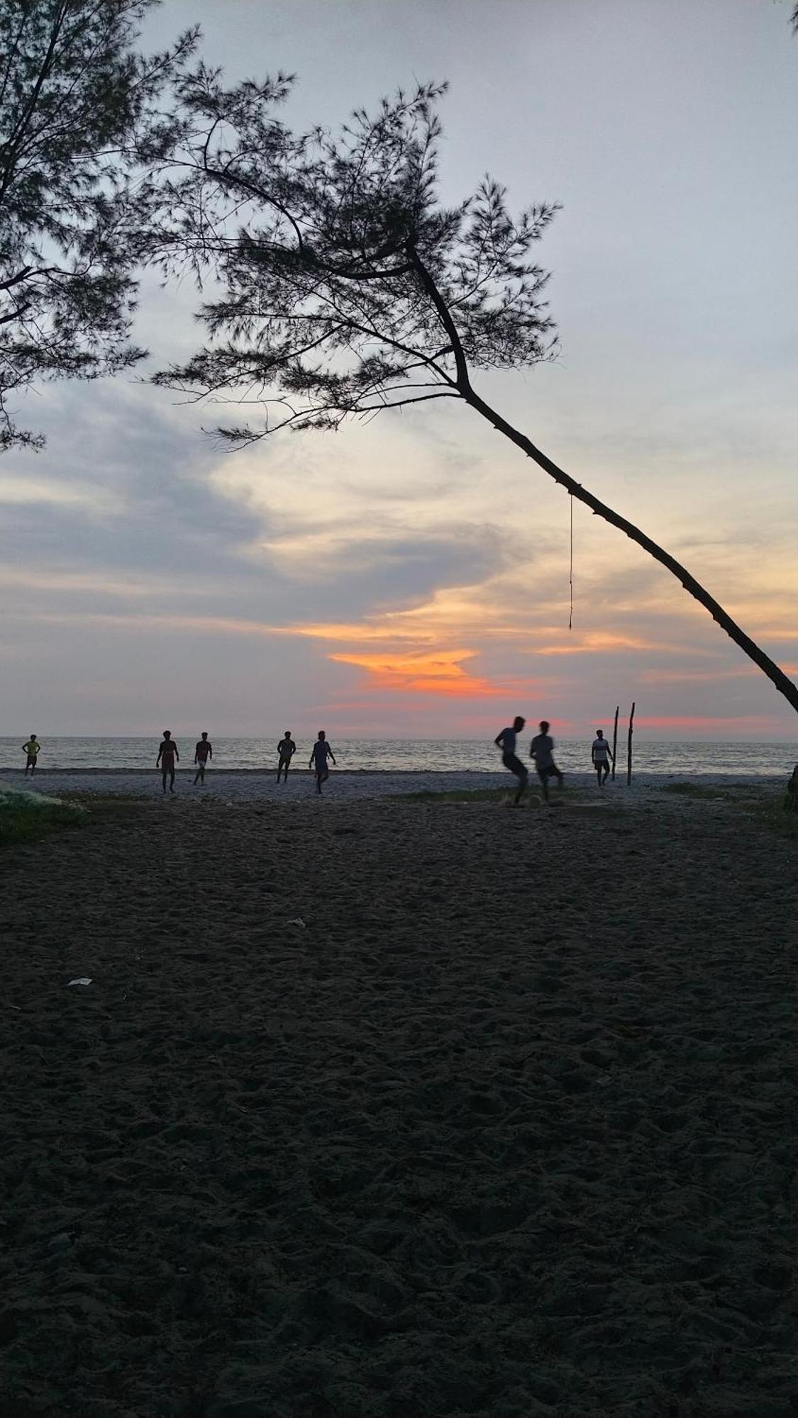 Caspian Beach Resort Alappuzha Esterno foto